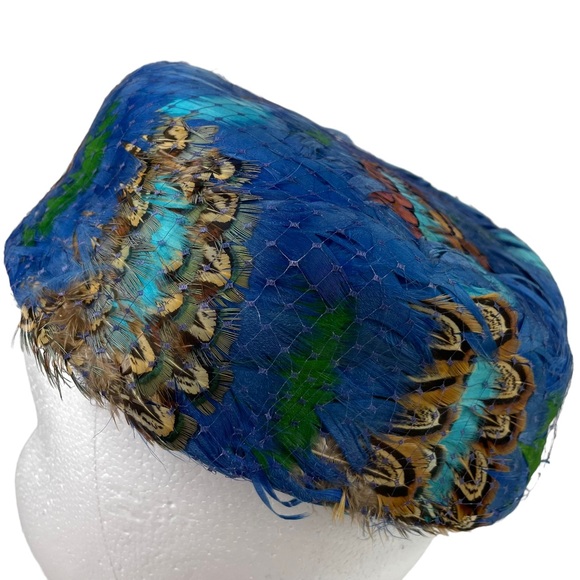 Vintage Marshall Fields 40s Pheasant Feather Ladies Elegant Event Pillbox Hat 46 - Picture 4 of 16